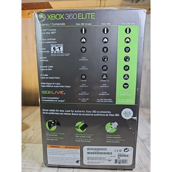 Lot of 2 Xbox 360 Wireless Controllers + HDD + Box + Docs + Cables + Faceplates - Picture 10 of 16